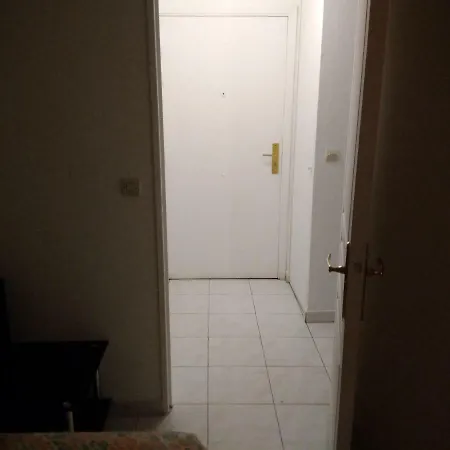 Apartment Studio Flat Near Promenade Des Anglais Nizza